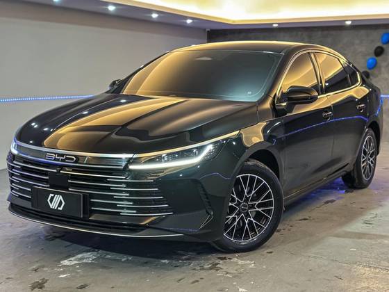 BYD KING 1.5 DM-I PHEV GS AUTOMÁTICO BYD KING 1.5 DM-I PHEV GS AUTOMÁTICO